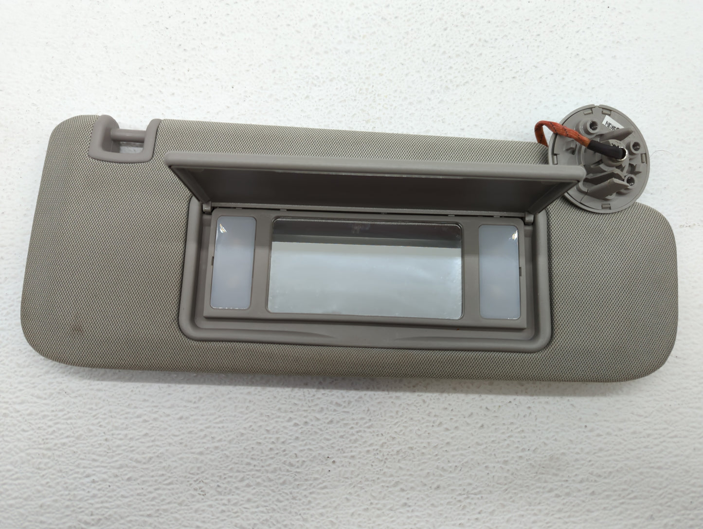 2013-2016 Chevrolet Malibu Sun Visor Shade Replacement Passenger Right Mirror Fits Fits 2013 2014 2015 2016 OEM Used Auto Pa