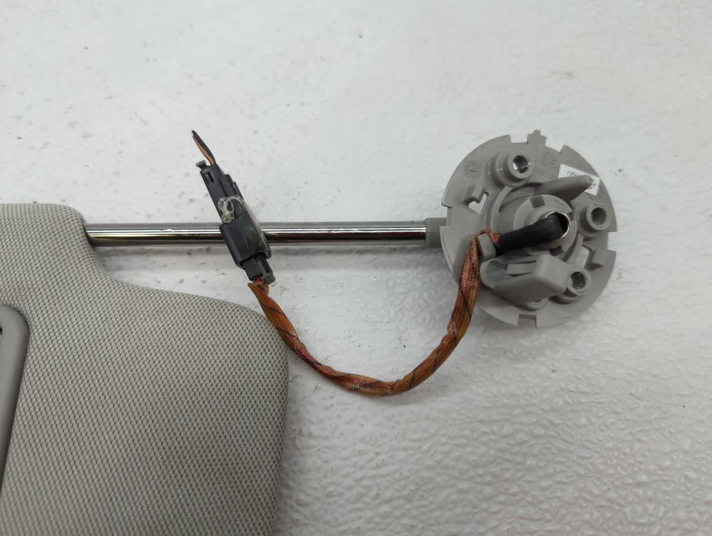 2013-2016 Chevrolet Malibu Sun Visor Shade Replacement Passenger Right Mirror Fits Fits 2013 2014 2015 2016 OEM Used Auto Pa