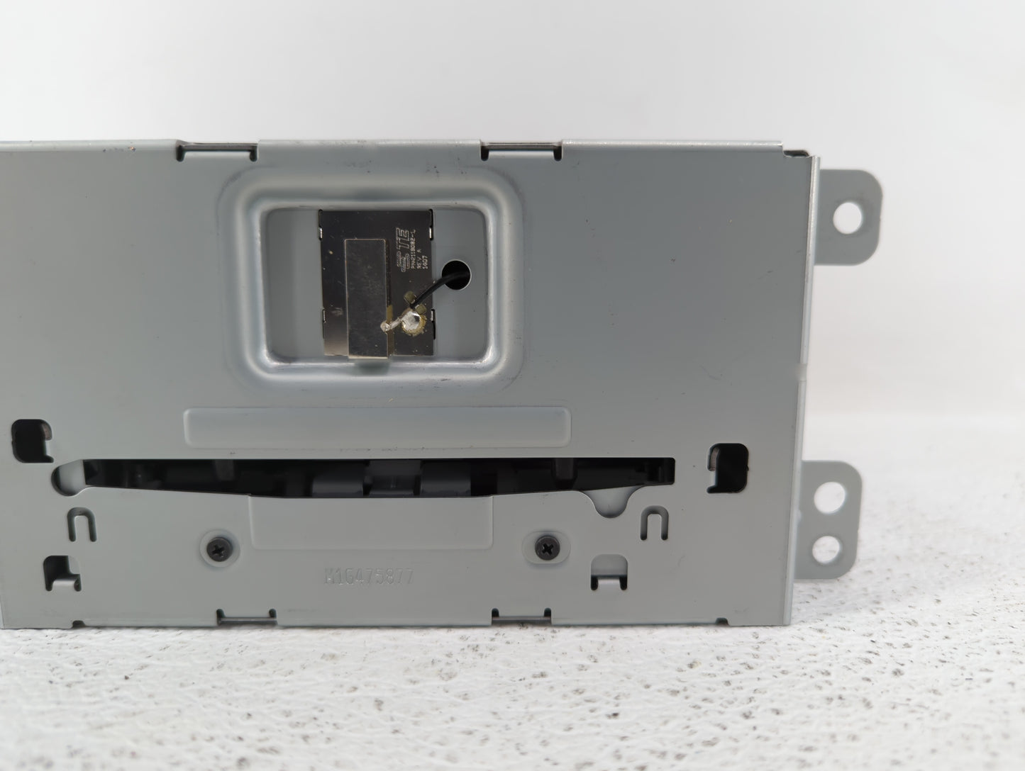 2016 Chevrolet Malibu Radio AM FM Cd Player Receiver Replacement P/N:23284461 23378512 Fits OEM Used Auto Parts - Oemusedaut
