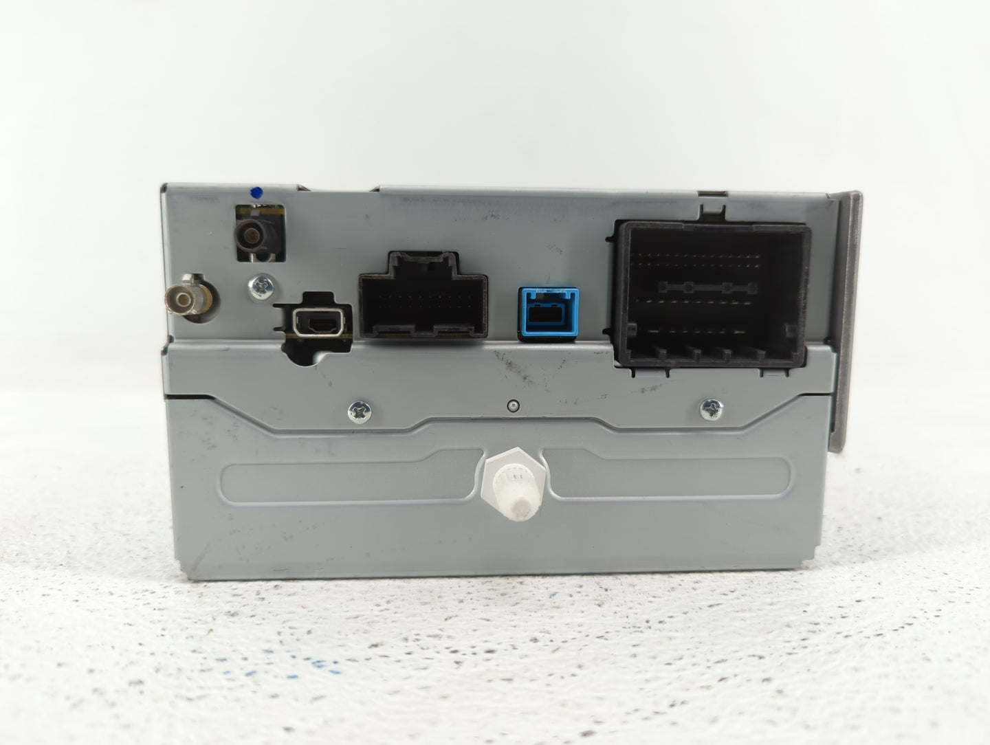 2016 Chevrolet Malibu Radio AM FM Cd Player Receiver Replacement P/N:23284461 23378512 Fits OEM Used Auto Parts - Oemusedaut