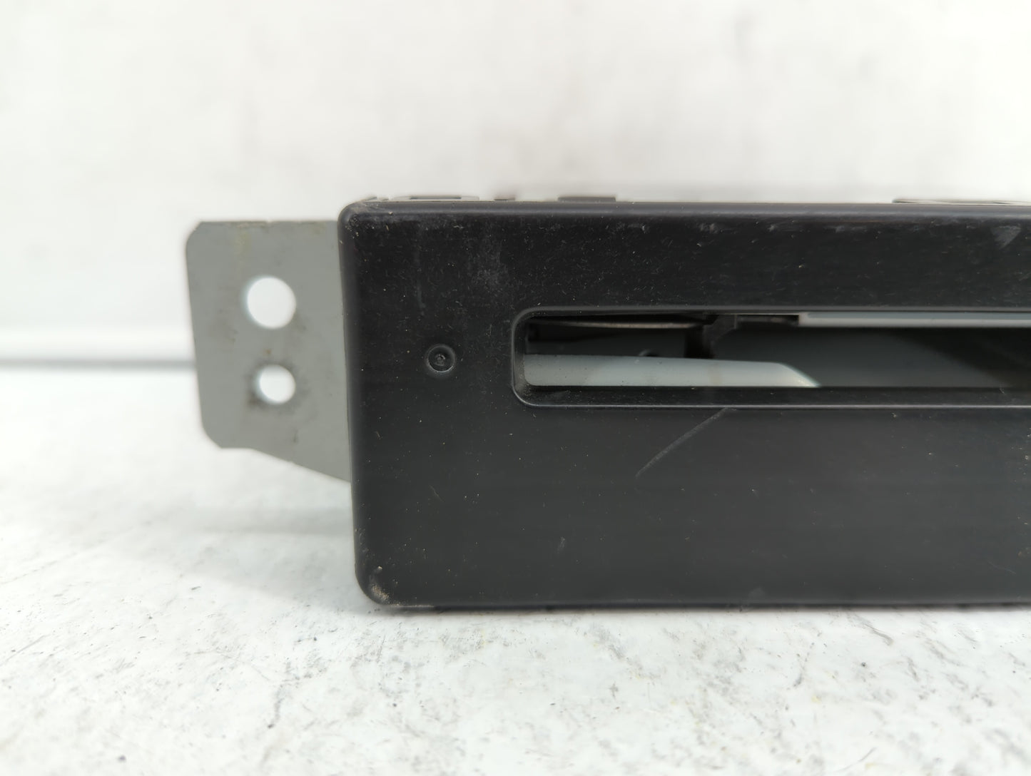 2016-2016 Chevrolet Malibu Am Fm Cd Player Radio Receiver - Oemusedautoparts1.com