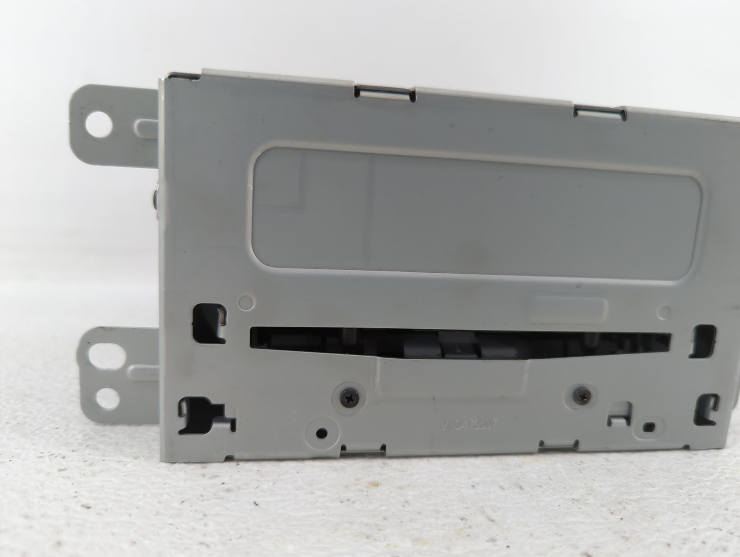 2014-2016 Chevrolet Malibu Am Fm Cd Player Radio Receiver - Oemusedautoparts1.com