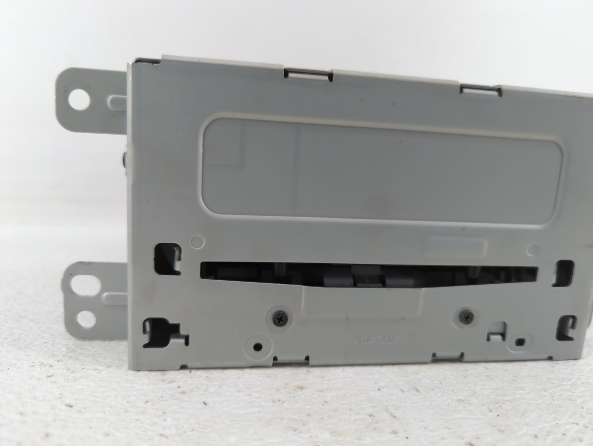 2014-2016 Chevrolet Malibu Am Fm Cd Player Radio Receiver 387799 - Oemusedautoparts1.com
