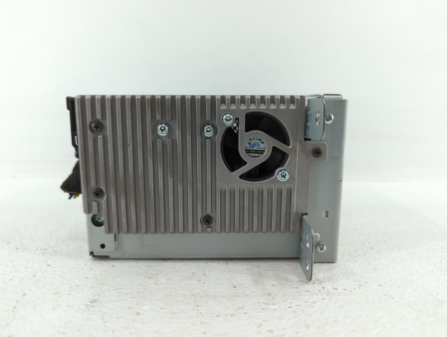 2014-2016 Chevrolet Malibu Am Fm Cd Player Radio Receiver - Oemusedautoparts1.com