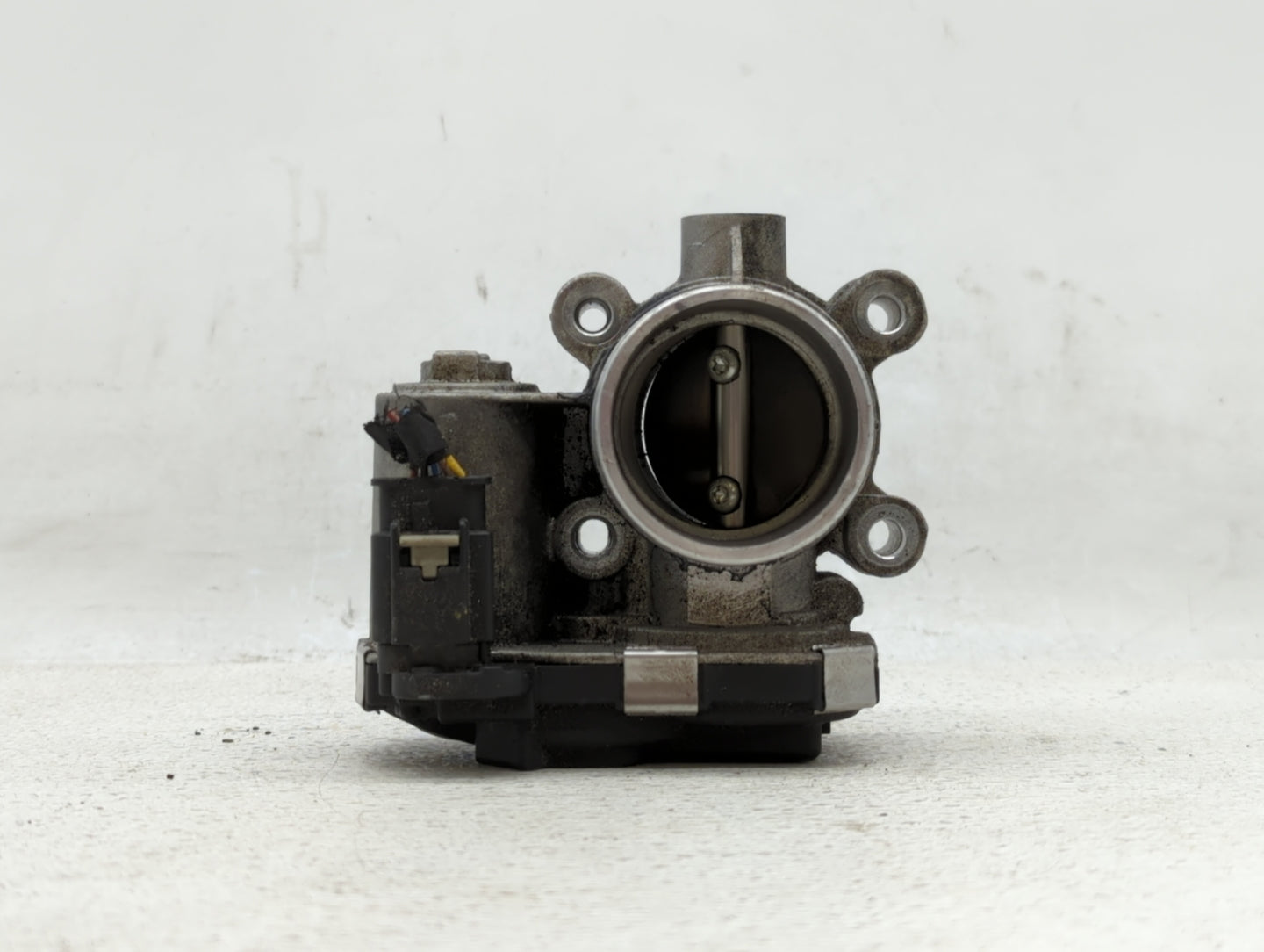 2016-2019 Chevrolet Malibu Throttle Body P/N:12659491BA 12671379AA Fits Fits 2016 2017 2018 2019 OEM Used Auto Parts - Oemus
