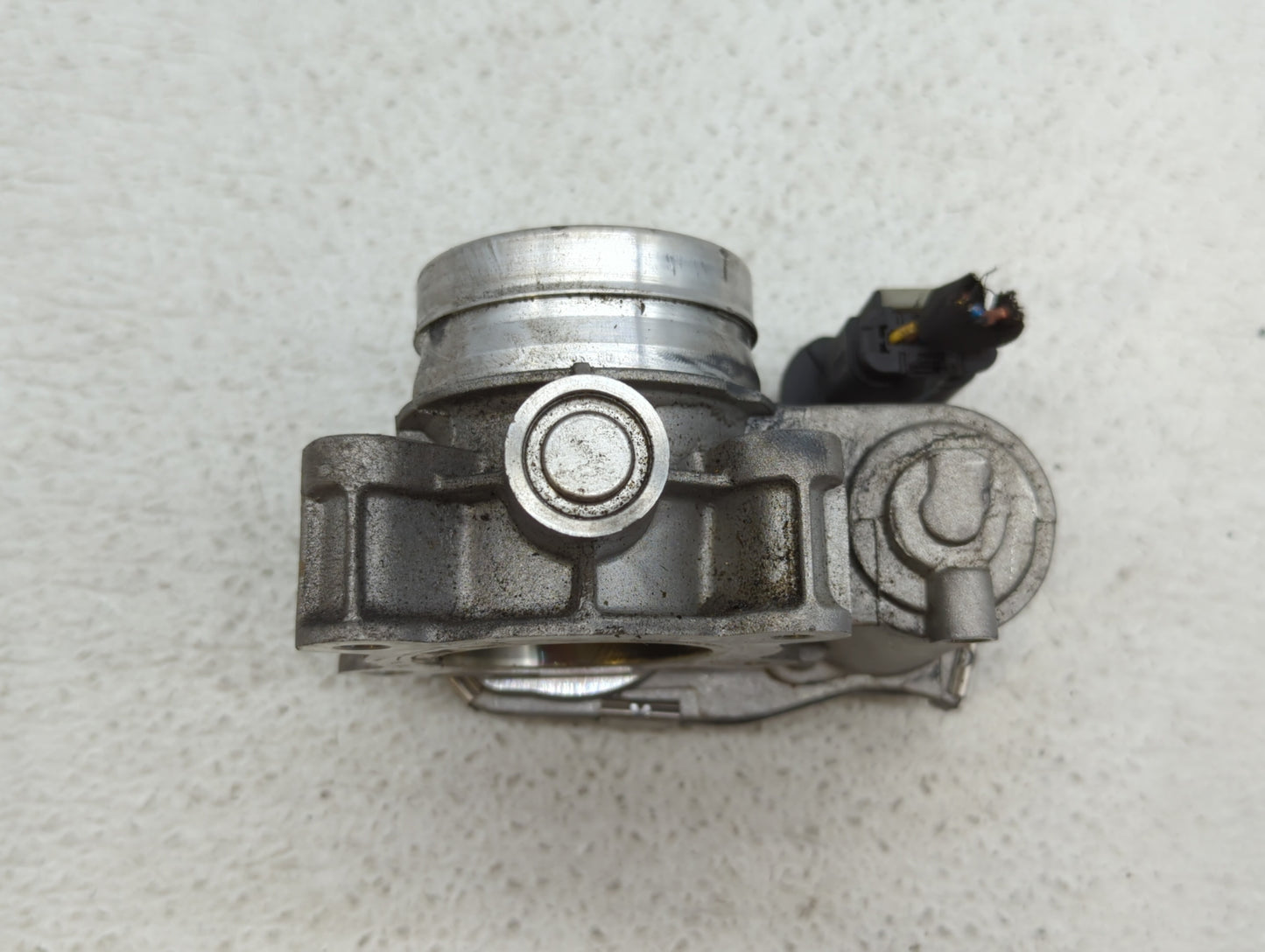 2016-2019 Chevrolet Malibu Throttle Body P/N:12659491BA 12671379AA Fits Fits 2016 2017 2018 2019 OEM Used Auto Parts - Oemus