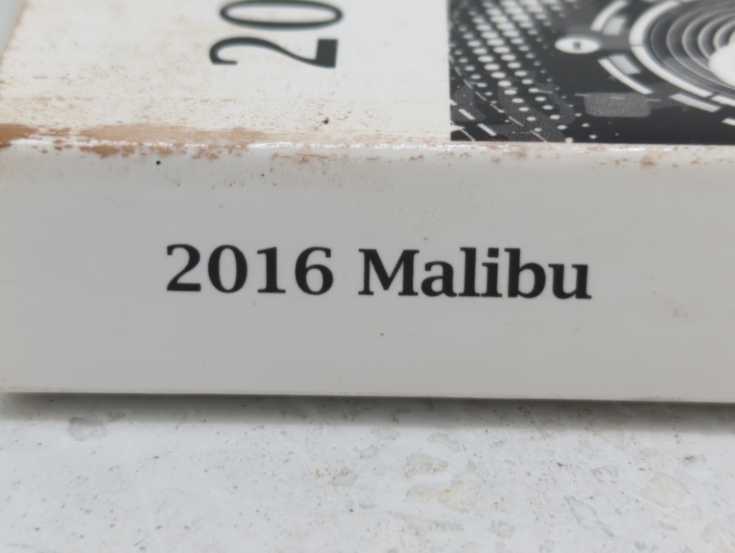 2016 Chevrolet Malibu Owners Manual Book Guide OEM Used Auto Parts - Oemusedautoparts1.com