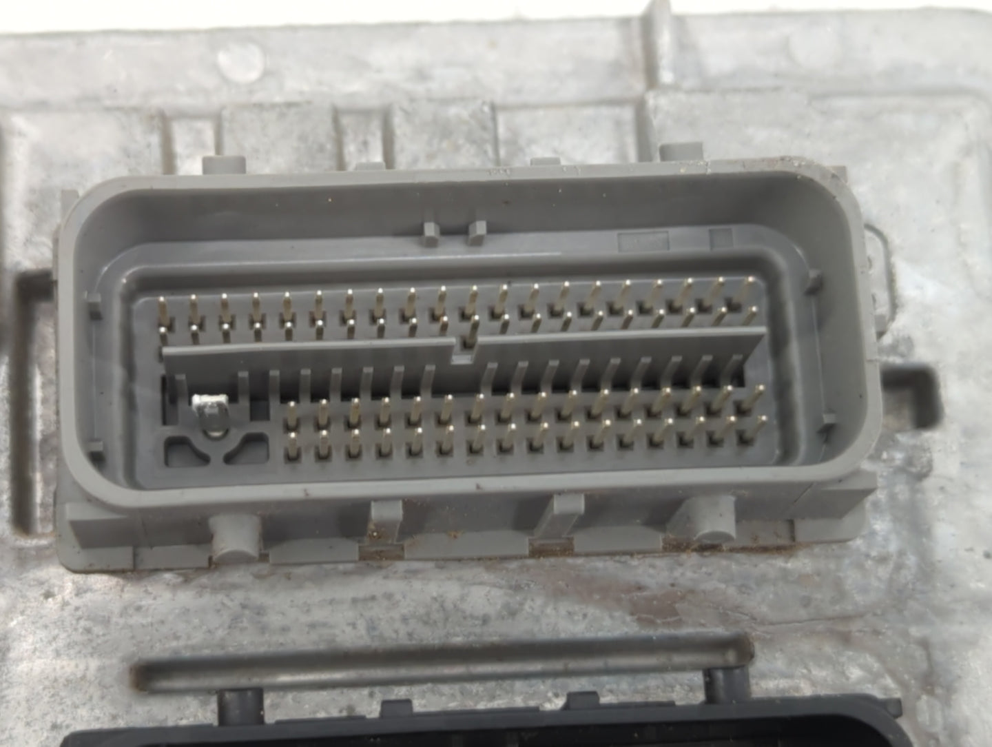 2016 Chevrolet Malibu PCM Engine Control Computer ECU ECM PCU OEM P/N:12675580 12672502, 12676591, 12669511, 12607096 Fits O