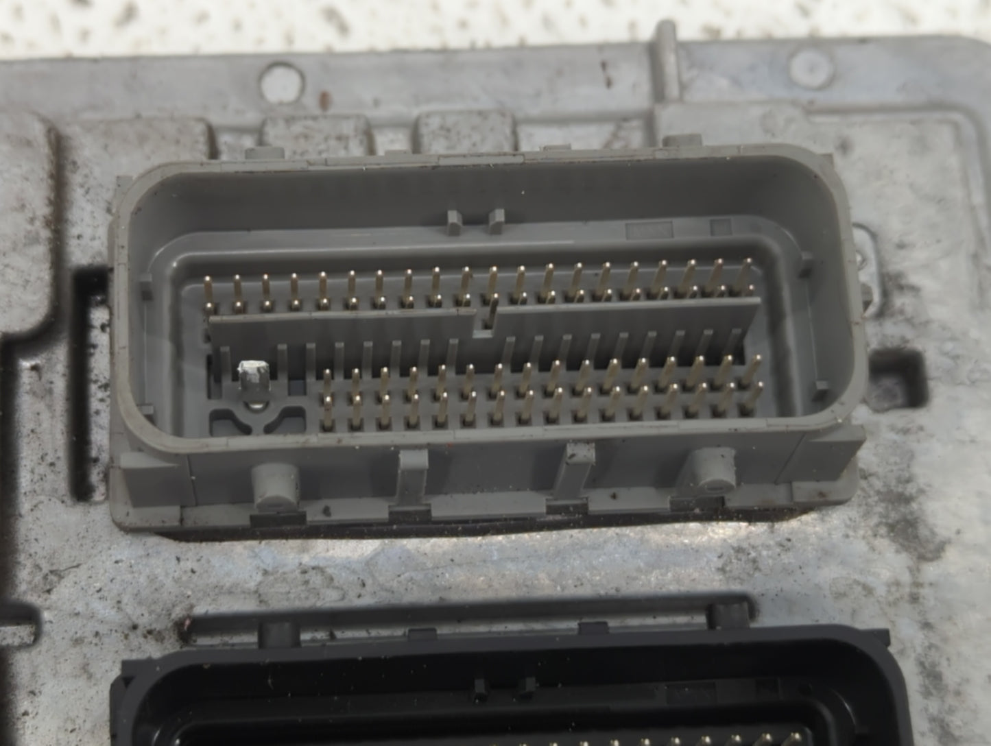 2016 Chevrolet Malibu PCM Engine Control Computer ECU ECM PCU OEM P/N:12675580 12672502, 12676591, 12669511, 12607096 Fits O