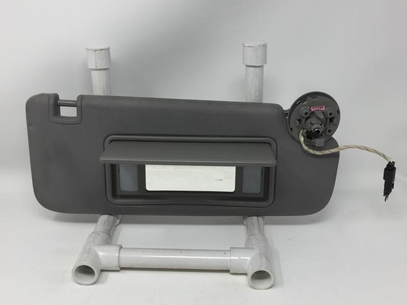 2016-2019 Chevrolet Malibu Sun Visor Shade Replacement Passenger Right Mirror Fits Fits 2016 2017 2018 2019 OEM Used Auto Pa