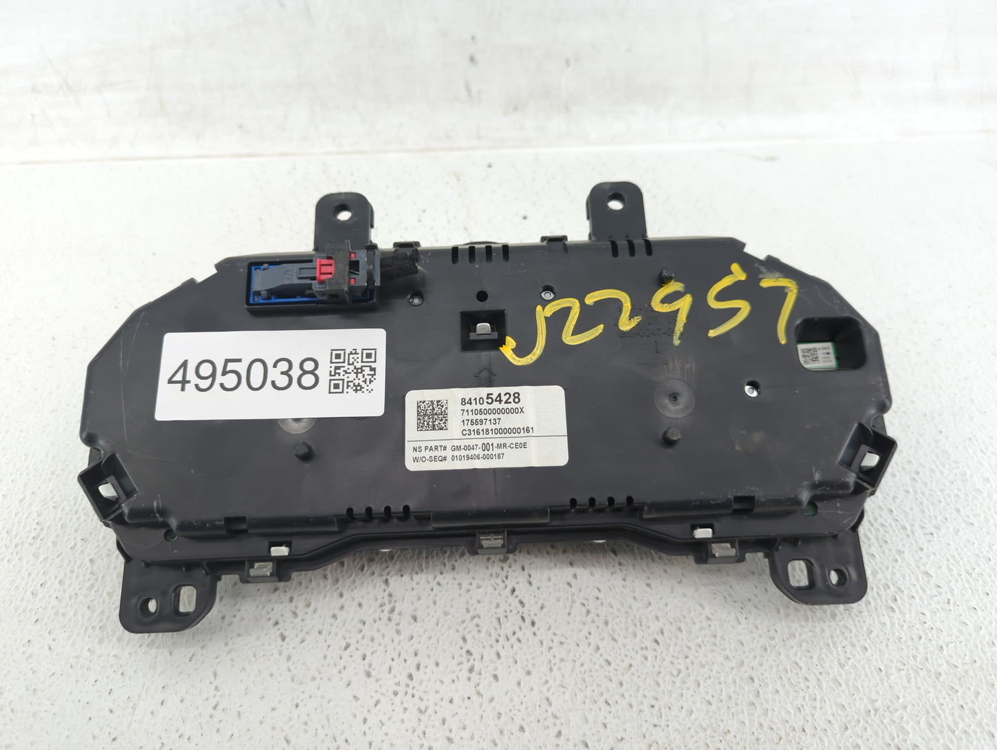 2014-2016 Chevrolet Malibu Instrument Cluster Speedometer Gauges P/N:23489226, 34057458, 23128277 Fits Fits 2014 2015 2016 O