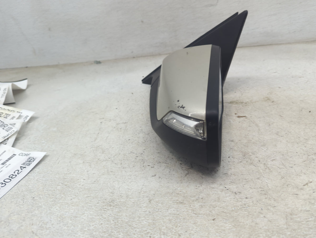 2016-2018 Chevrolet Malibu Driver Side View Mirror - Left Door Mirror OEM Used - Oemusedautoparts1.com