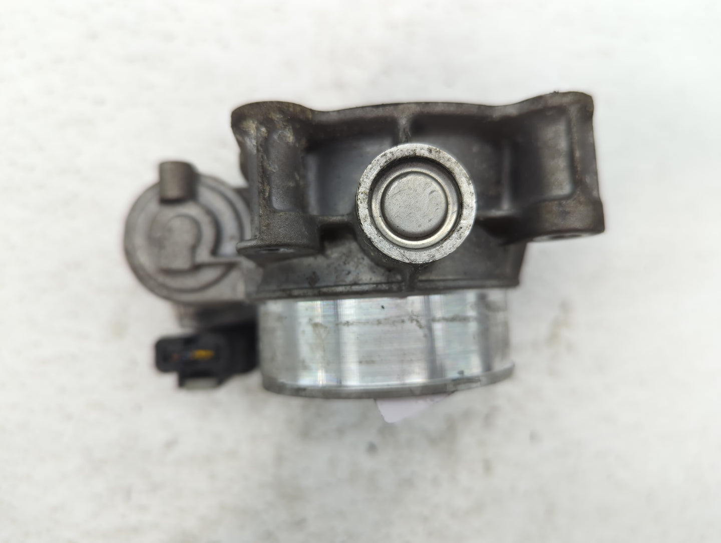 2016 Chevrolet Malibu Throttle Body P/N:12670839AA 12627217DA Fits Fits 2017 2018 2019 2020 2021 2022 OEM Used Auto Parts - 