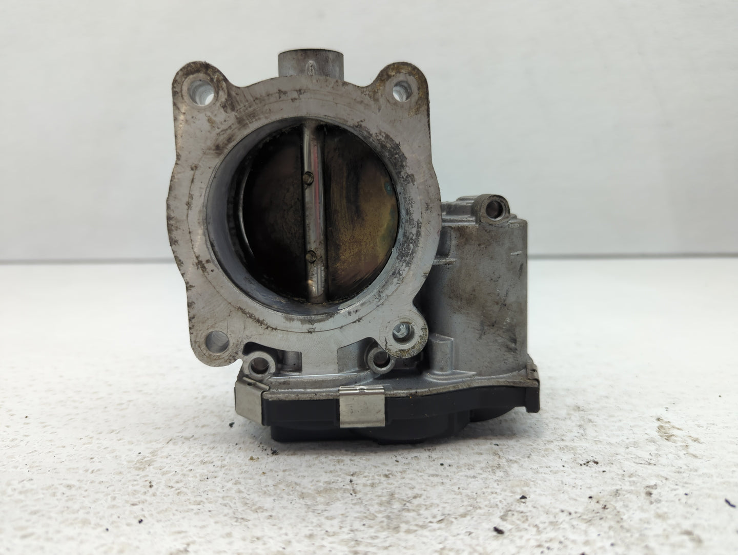 2016 Chevrolet Malibu Throttle Body P/N:12670839AA 12627217DA Fits Fits 2017 2018 2019 2020 2021 2022 OEM Used Auto Parts - 