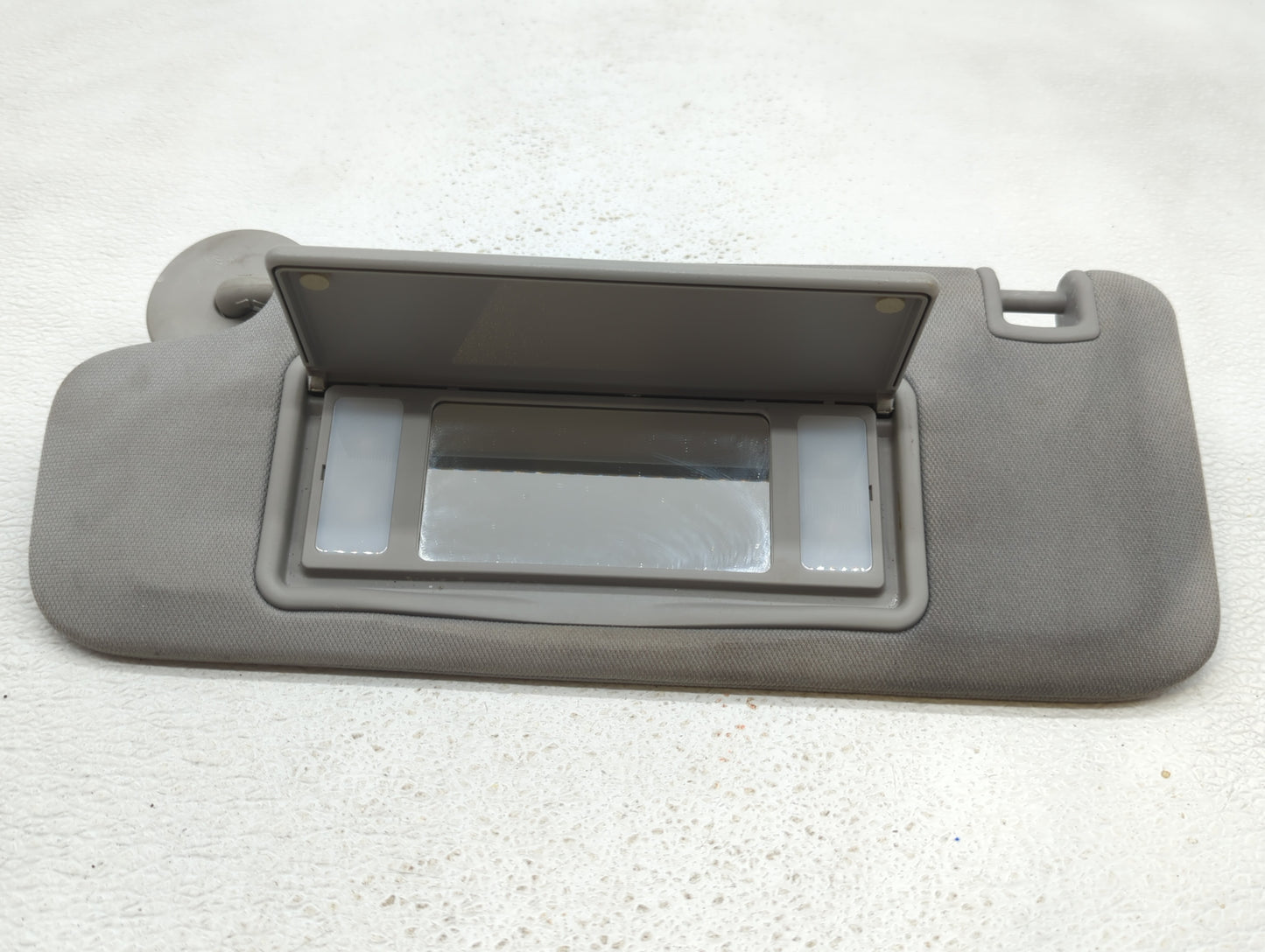 2016-2021 Chevrolet Malibu Sun Visor Shade Replacement Driver Left Mirror Fits Fits 2016 2017 2018 2019 2020 2021 OEM Used A