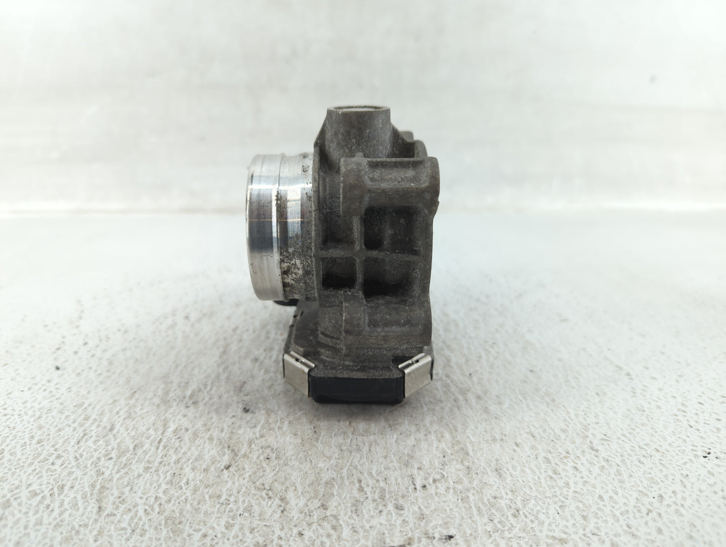 2016-2021 Chevrolet Malibu Throttle Body P/N:12659491BA Fits Fits 2016 2017 2018 2019 2020 2021 2022 OEM Used Auto Parts - O