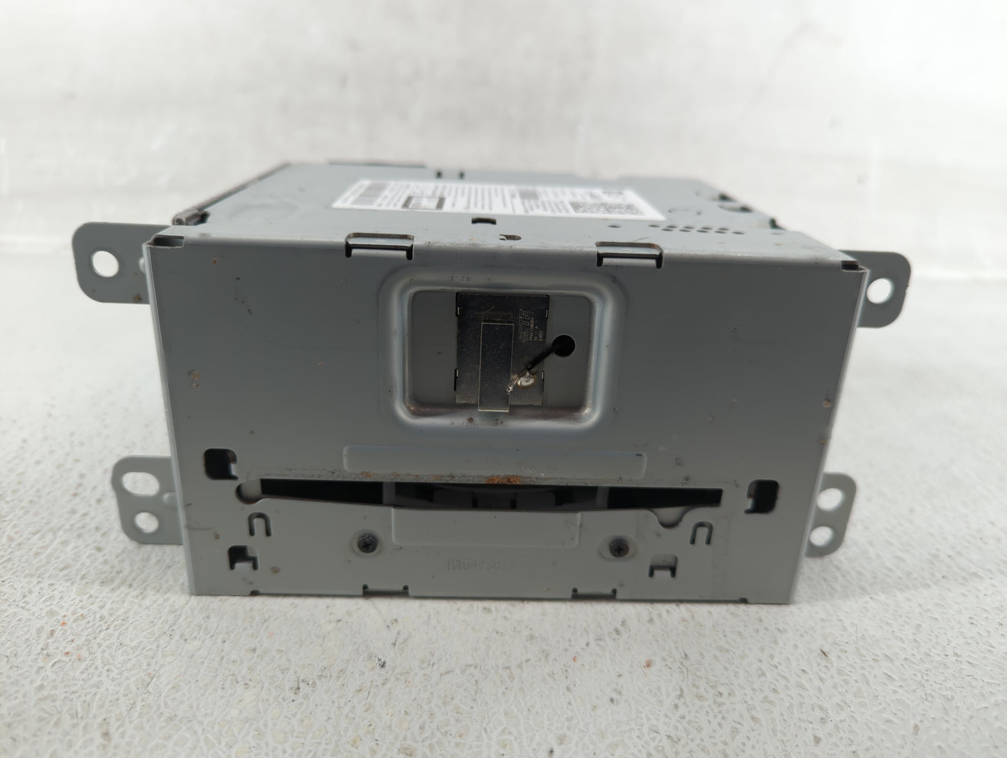 2014-2016 Chevrolet Malibu Am Fm Cd Player Radio Receiver - Oemusedautoparts1.com