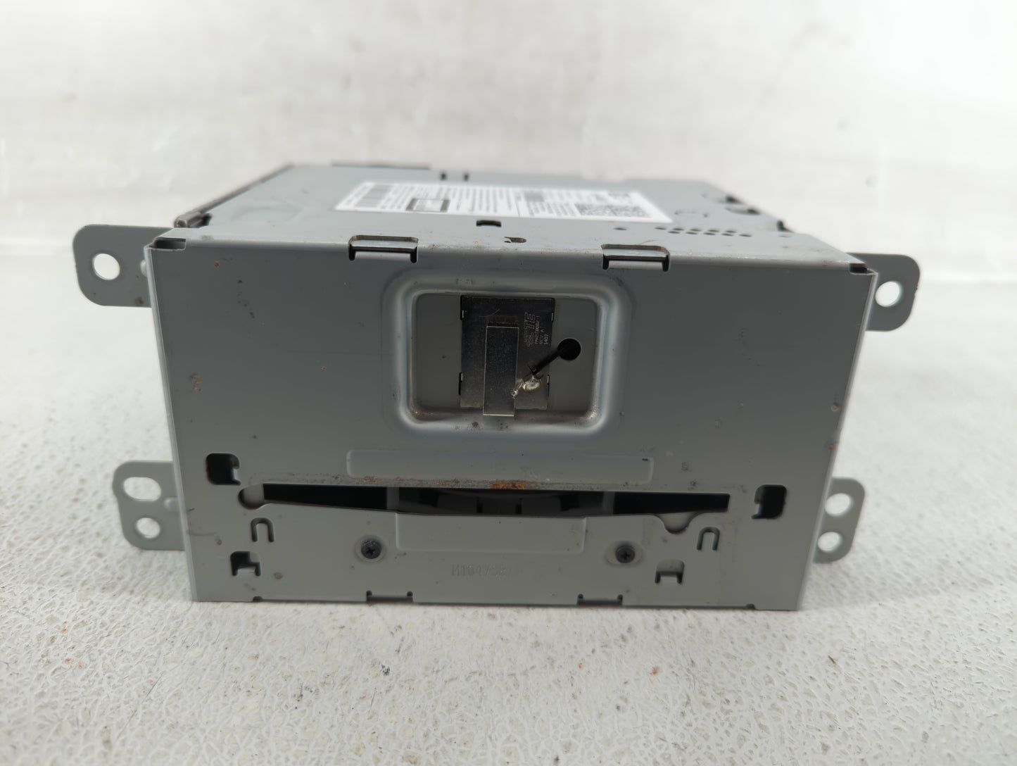 2014-2016 Chevrolet Malibu Am Fm Cd Player Radio Receiver - Oemusedautoparts1.com