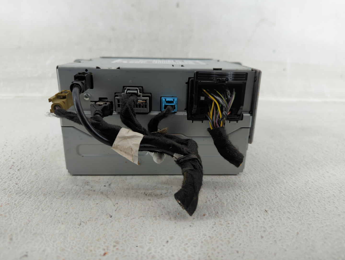 2014-2016 Chevrolet Malibu Am Fm Cd Player Radio Receiver - Oemusedautoparts1.com
