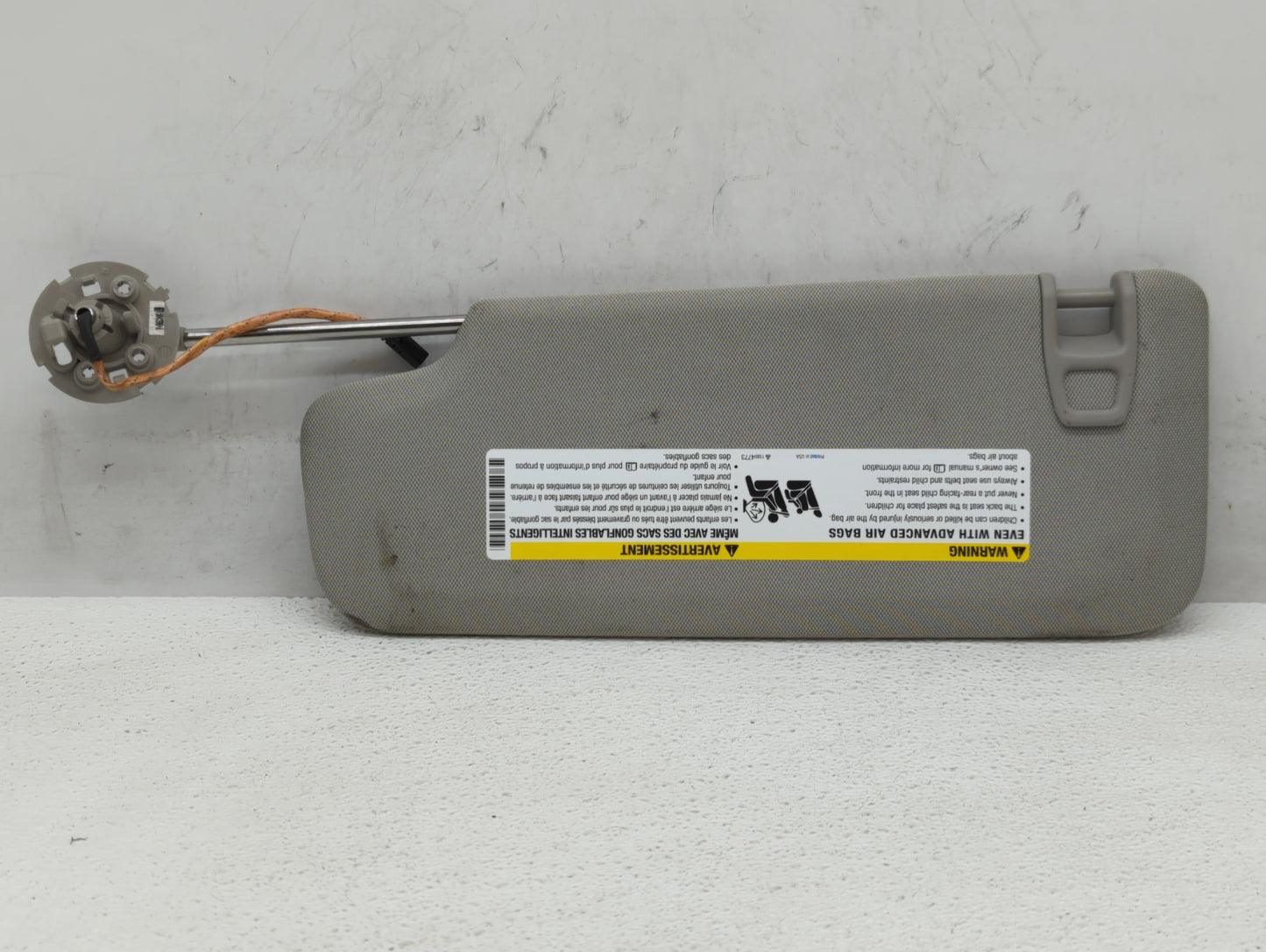 2013-2016 Chevrolet Malibu Sun Visor Shade Replacement Passenger Right Mirror Fits Fits 2013 2014 2015 2016 OEM Used Auto Pa