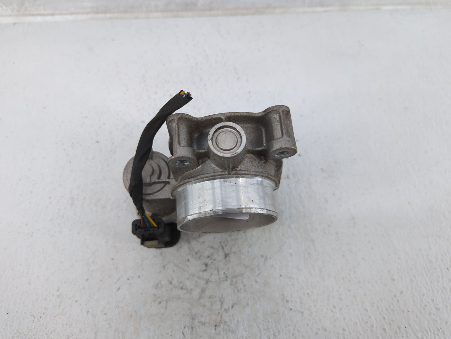 2016 Chevrolet Malibu Throttle Body P/N:12627217DA 12670839AA Fits Fits 2017 2018 2019 2020 2021 2022 OEM Used Auto Parts - 