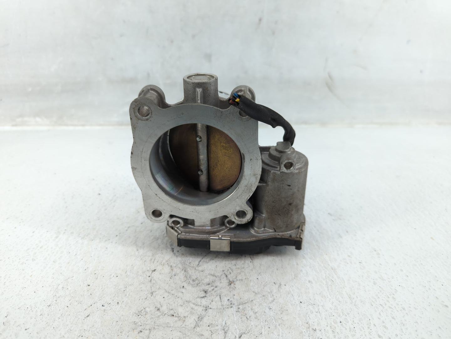 2016 Chevrolet Malibu Throttle Body P/N:12627217DA 12670839AA Fits Fits 2017 2018 2019 2020 2021 2022 OEM Used Auto Parts - 
