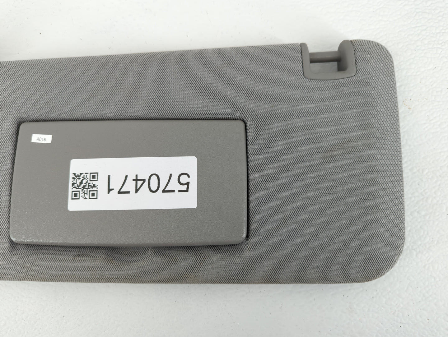 2013-2016 Chevrolet Malibu Sun Visor Shade Replacement Driver Left Mirror Fits Fits 2013 2014 2015 2016 OEM Used Auto Parts 