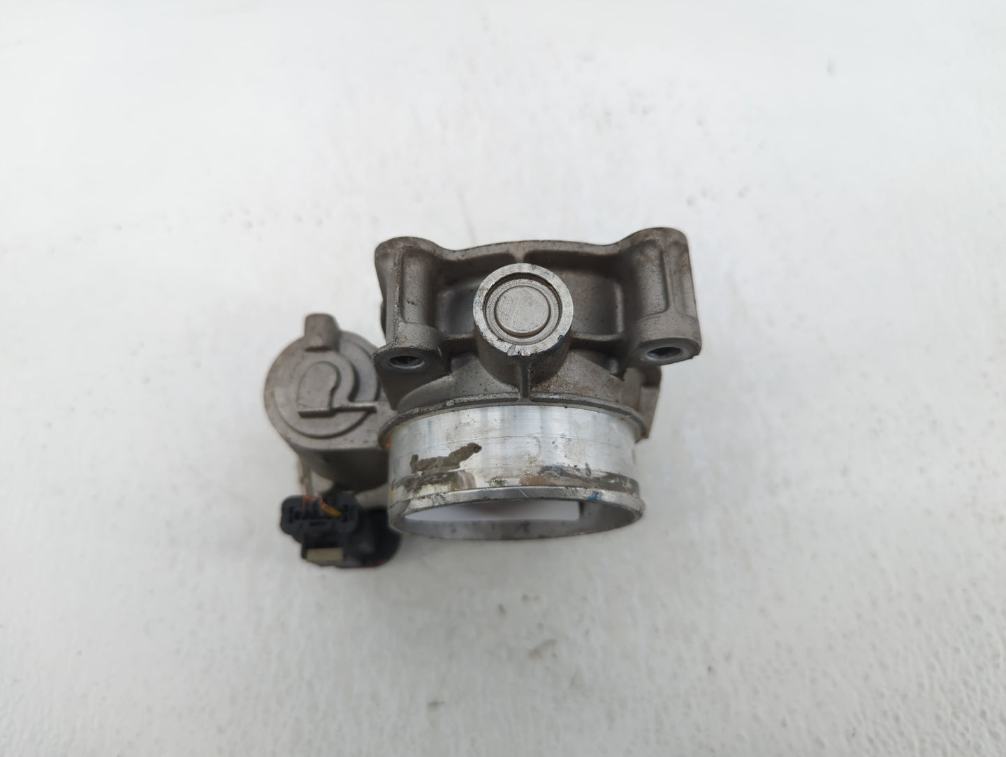 2016 Chevrolet Malibu Throttle Body P/N:12627217DA Fits Fits 2017 2018 2019 2020 2021 2022 OEM Used Auto Parts - Oemusedauto