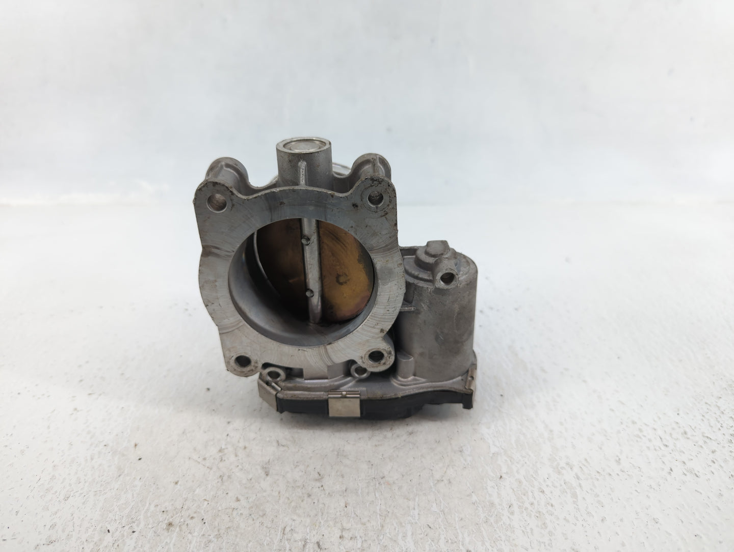 2016 Chevrolet Malibu Throttle Body P/N:12627217DA Fits Fits 2017 2018 2019 2020 2021 2022 OEM Used Auto Parts - Oemusedauto
