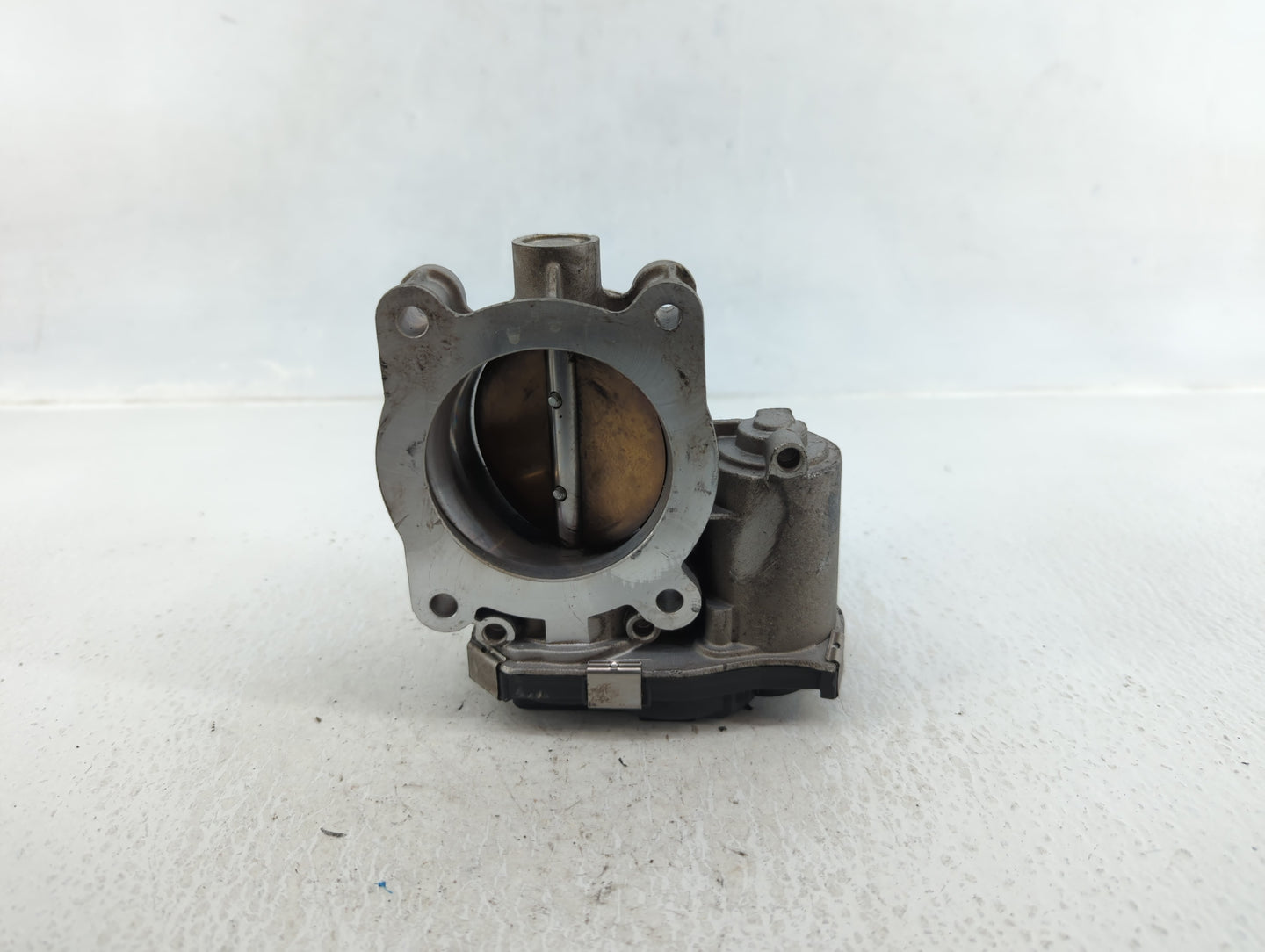 2016 Chevrolet Malibu Throttle Body P/N:12627217DA Fits Fits 2017 2018 2019 2020 2021 2022 OEM Used Auto Parts - Oemusedauto