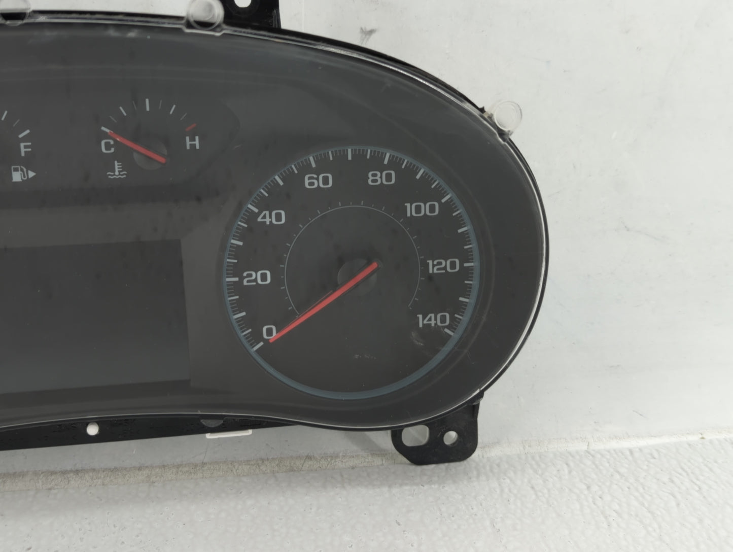 2016 Chevrolet Malibu Instrument Cluster Speedometer Gauges P/N:84057458 Fits OEM Used Auto Parts - Oemusedautoparts1.com