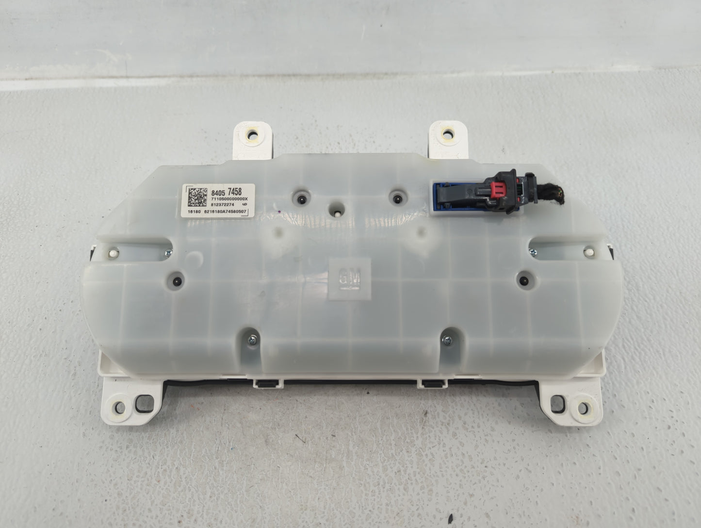 2016 Chevrolet Malibu Instrument Cluster Speedometer Gauges P/N:84057458 Fits OEM Used Auto Parts - Oemusedautoparts1.com