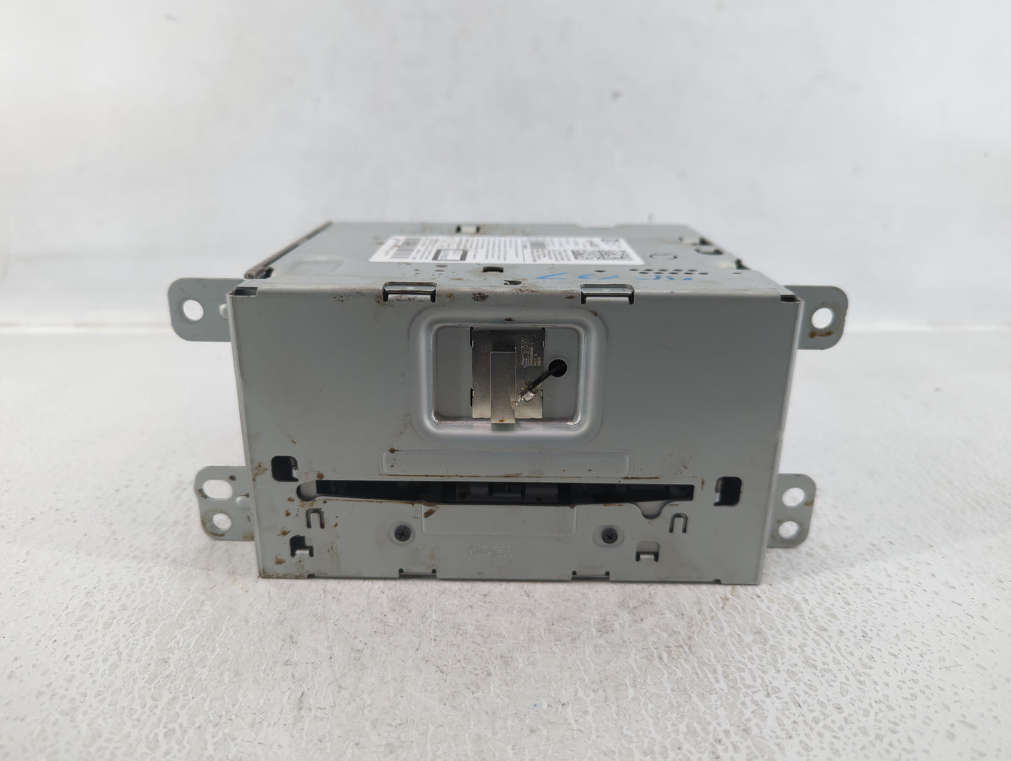 2014-2016 Chevrolet Malibu Am Fm Cd Player Radio Receiver - Oemusedautoparts1.com