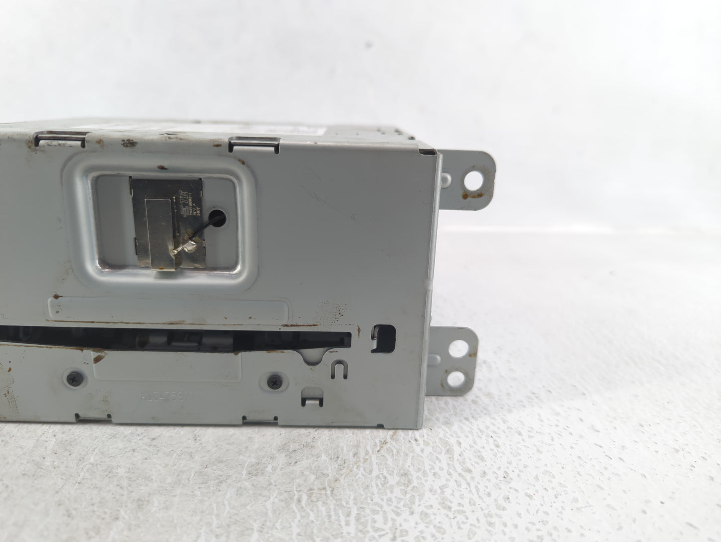 2014-2016 Chevrolet Malibu Am Fm Cd Player Radio Receiver - Oemusedautoparts1.com
