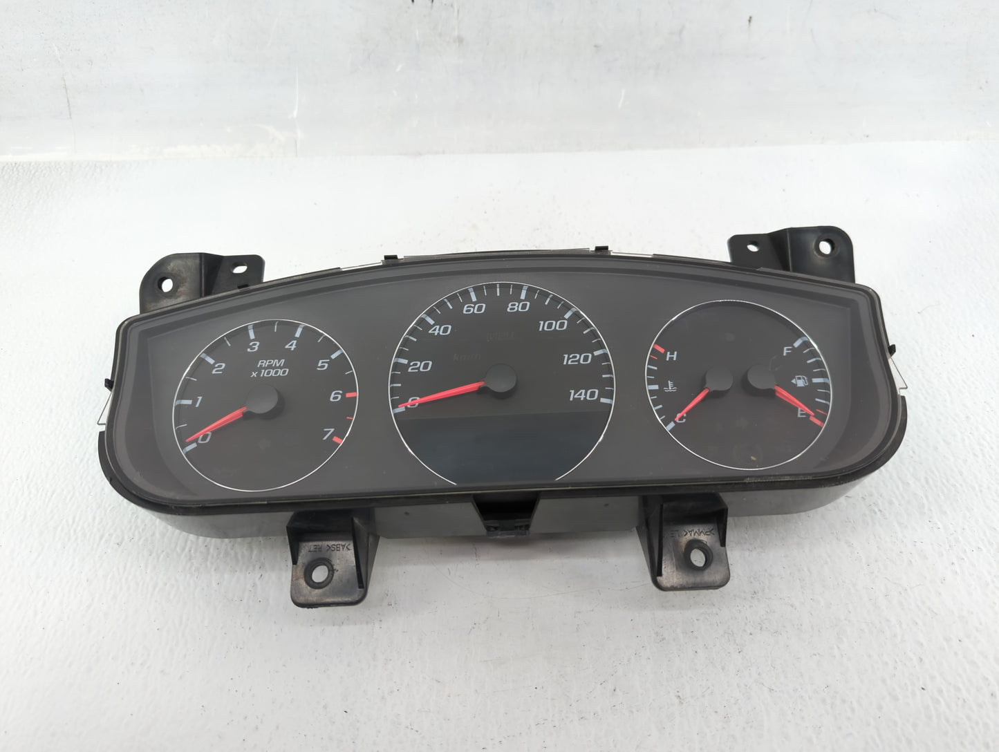 2016 Chevrolet Malibu Instrument Cluster Speedometer Gauges P/N:28033413 Fits OEM Used Auto Parts - Oemusedautoparts1.com