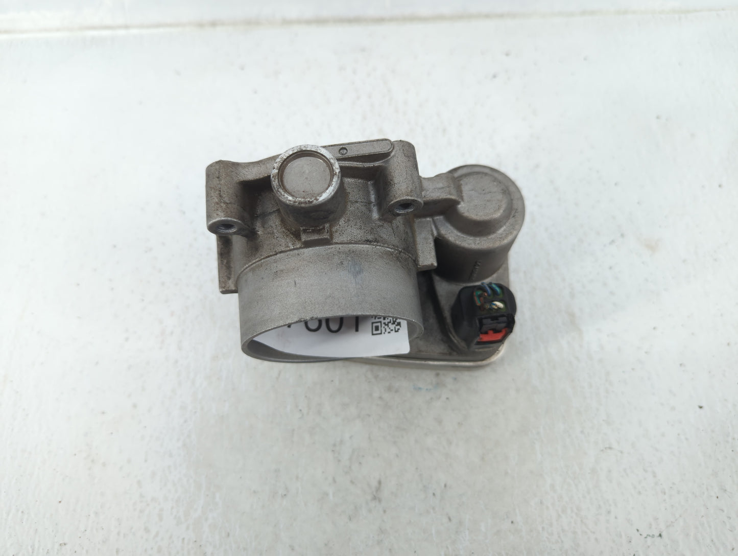 2016-2021 Chevrolet Malibu Throttle Body P/N:12659491BA Fits Fits 2016 2017 2018 2019 2020 2021 2022 OEM Used Auto Parts - O