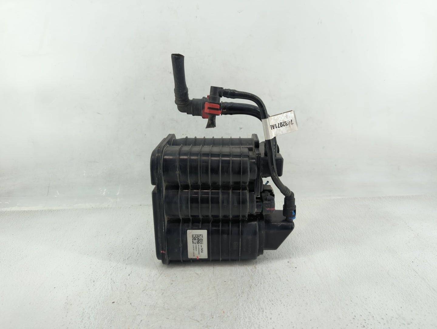2016 Chevrolet Malibu Fuel Vapor Charcoal Canister 611020 - Oemusedautoparts1.com