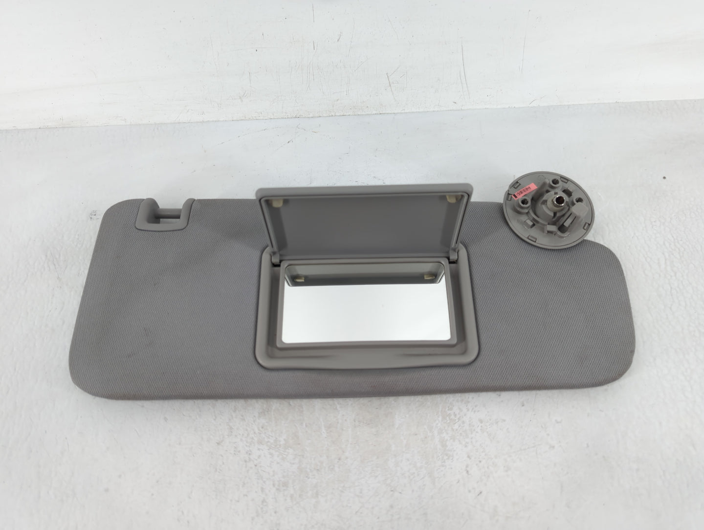 2016-2021 Chevrolet Malibu Sun Visor Shade Replacement Passenger Right Mirror Fits Fits 2016 2017 2018 2019 2020 2021 OEM Us