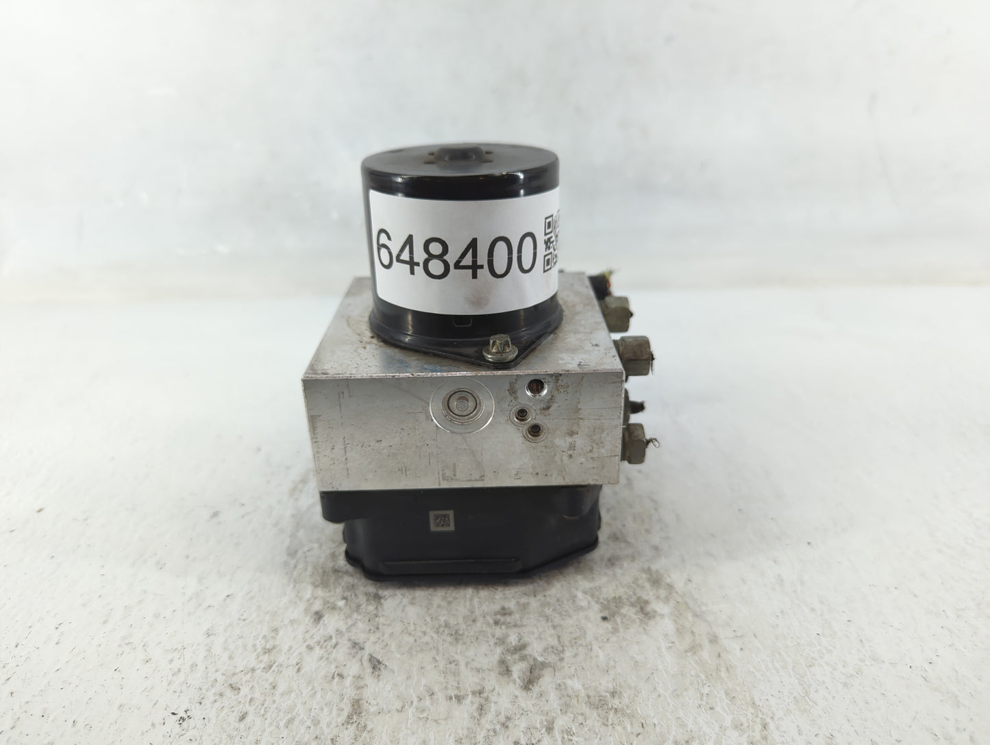 2013-2016 Chevrolet Malibu ABS Pump Control Module Replacement P/N:22863598 Fits Fits 2012 2013 2014 2015 2016 OEM Used Auto