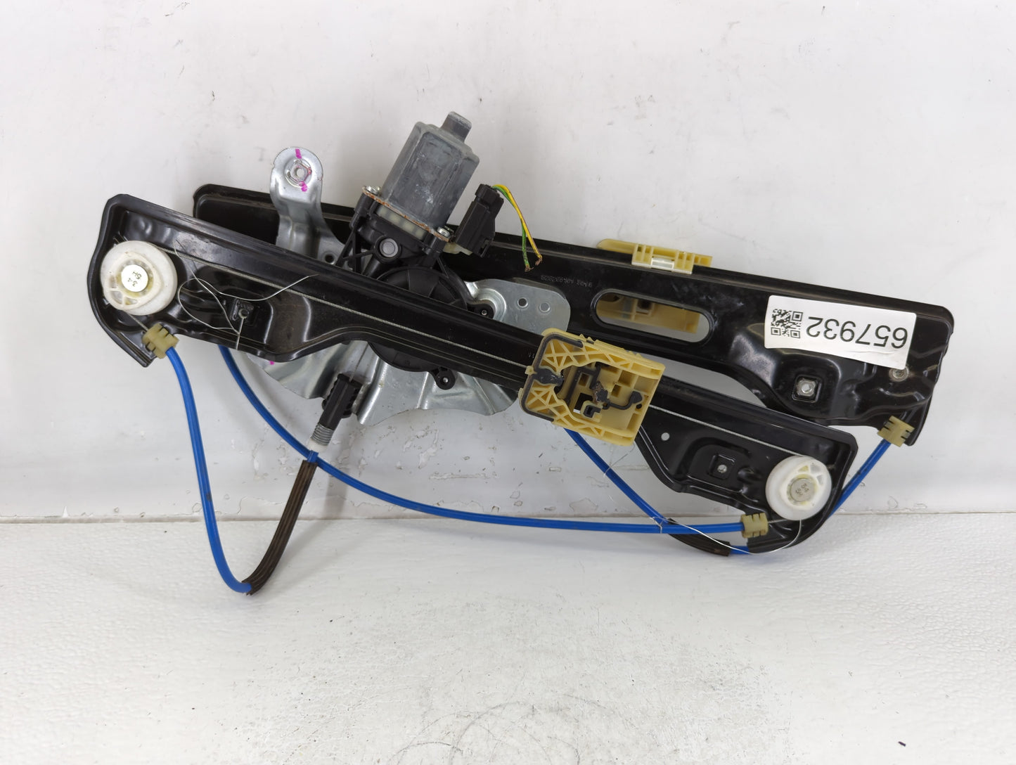 2013-2016 Chevrolet Malibu Driver Left Front Window Regulator 657932 - Oemusedautoparts1.com