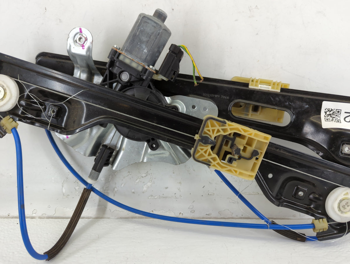 2013-2016 Chevrolet Malibu Driver Left Front Window Regulator 657932 - Oemusedautoparts1.com