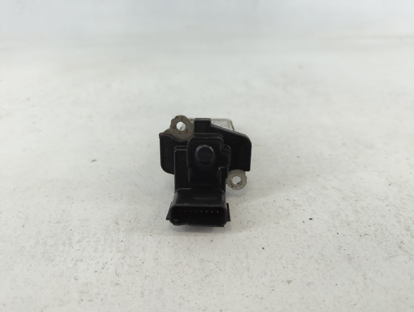 2013-2016 Chevrolet Malibu Mass Air Flow Meter Maf - Oemusedautoparts1.com