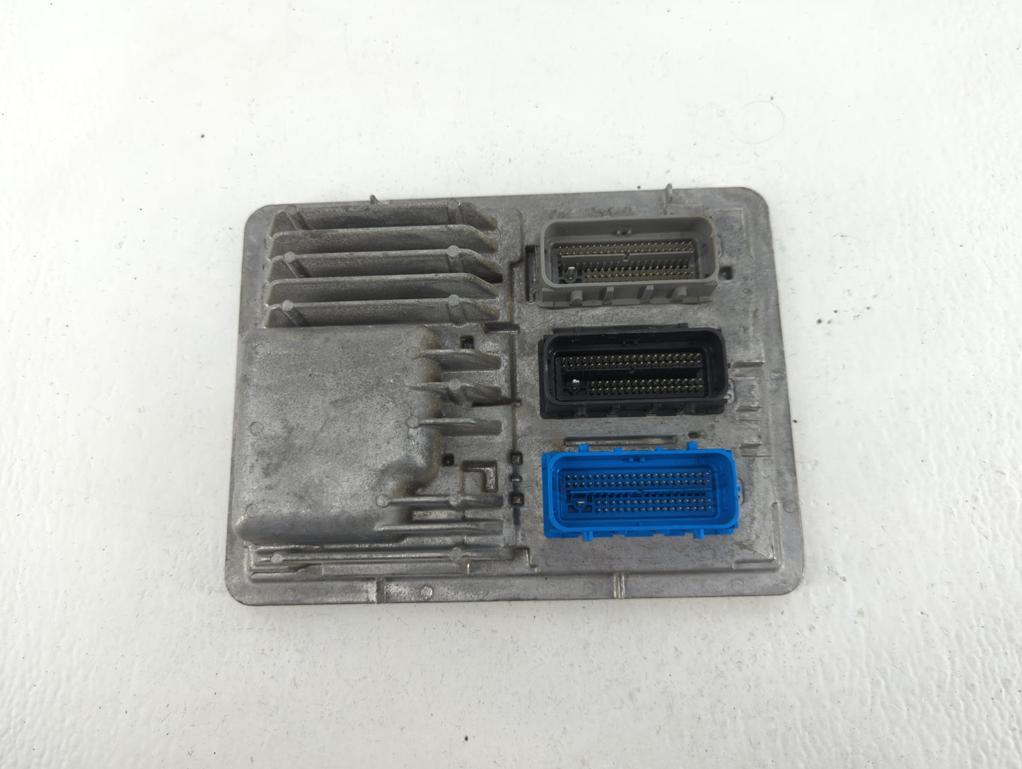 2016 Chevrolet Malibu PCM Engine Control Computer ECU ECM PCU OEM P/N:12675580 Fits OEM Used Auto Parts - Oemusedautoparts1.