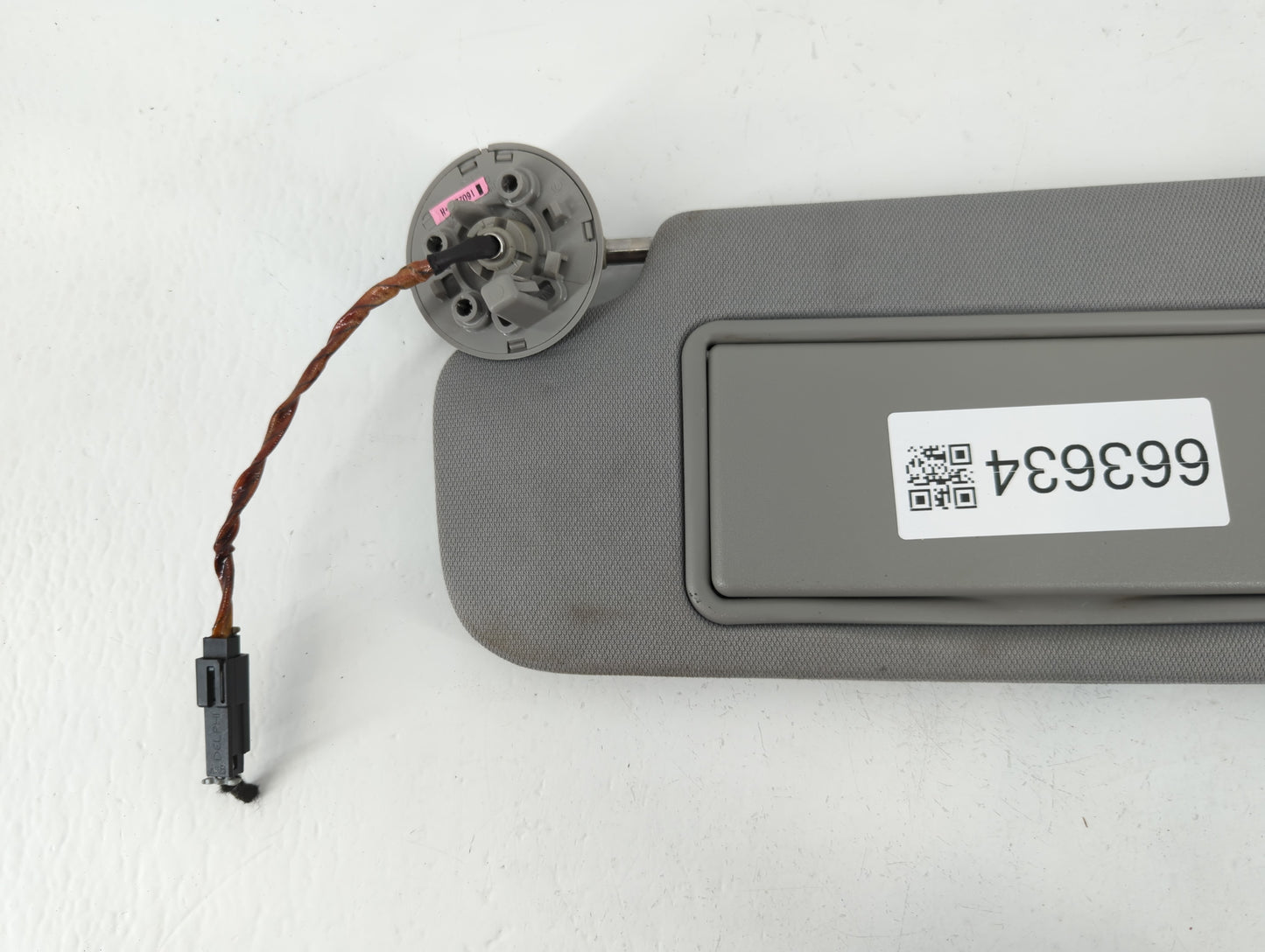 2016-2021 Chevrolet Malibu Sun Visor Shade Replacement Driver Left Mirror Fits Fits 2016 2017 2018 2019 2020 2021 OEM Used A