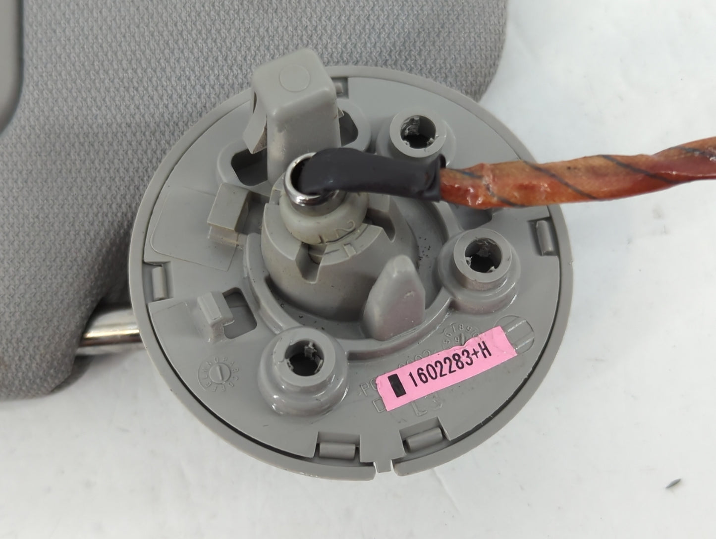 2016-2021 Chevrolet Malibu Sun Visor Shade Replacement Driver Left Mirror Fits Fits 2016 2017 2018 2019 2020 2021 OEM Used A