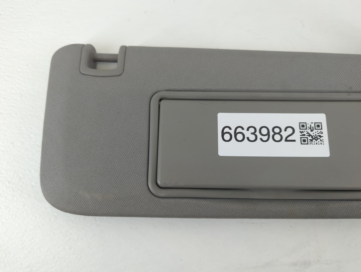 2016-2021 Chevrolet Malibu Sun Visor Shade Replacement Passenger Right Mirror Fits Fits 2016 2017 2018 2019 2020 2021 OEM Us