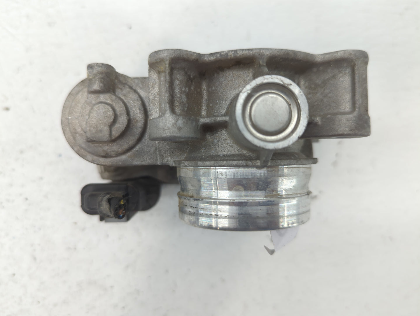 2016-2021 Chevrolet Malibu Throttle Body P/N:12659491B Fits Fits 2016 2017 2018 2019 2020 2021 2022 OEM Used Auto Parts - Oe