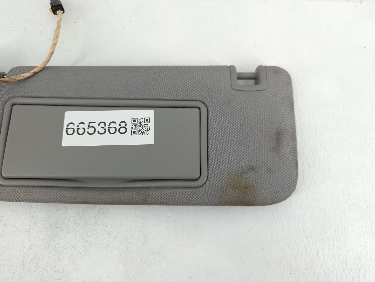 2016-2021 Chevrolet Malibu Sun Visor Shade Replacement Driver Left Mirror Fits Fits 2016 2017 2018 2019 2020 2021 OEM Used A