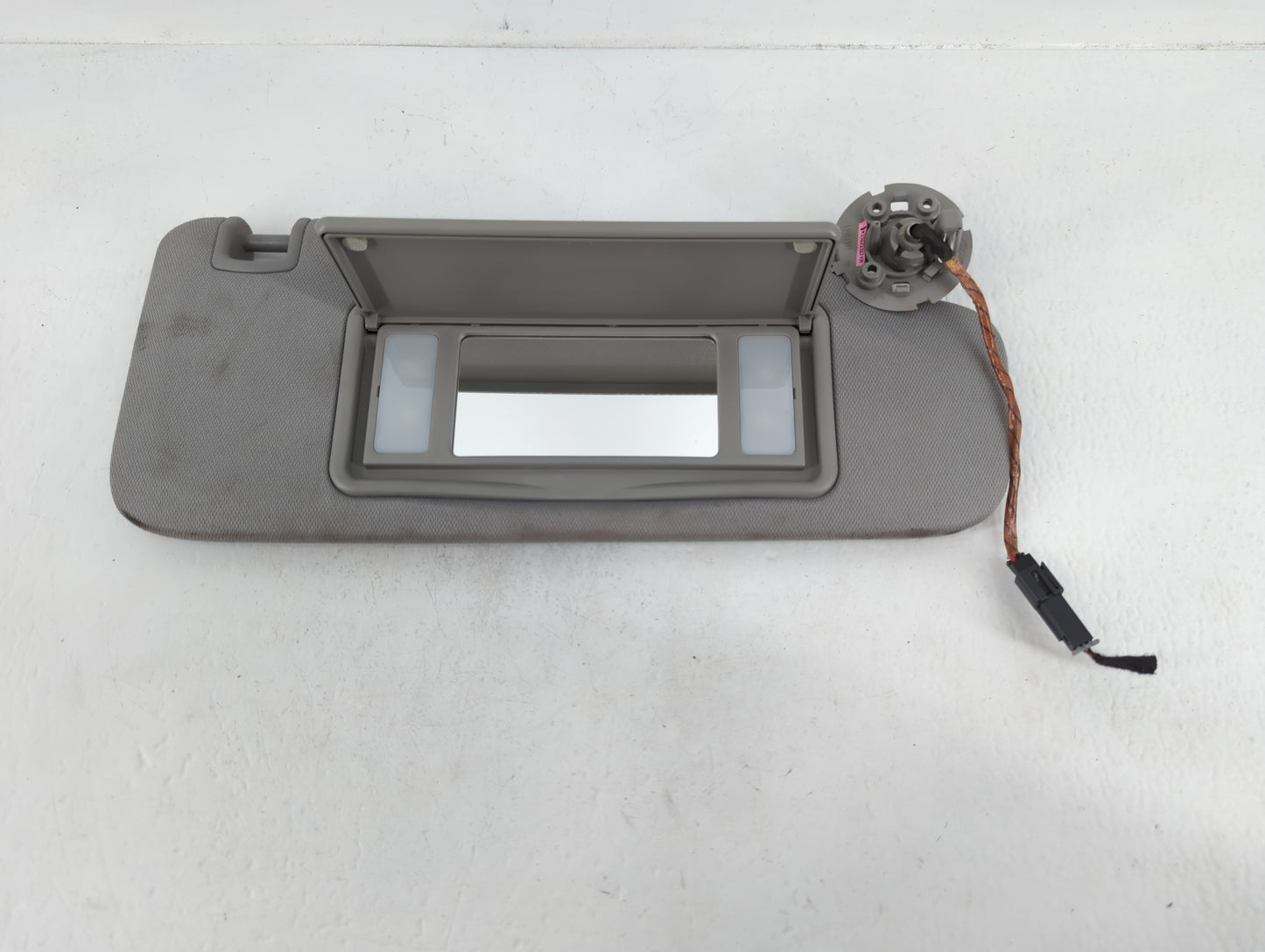 2016-2021 Chevrolet Malibu Sun Visor Shade Replacement Passenger Right Mirror Fits Fits 2016 2017 2018 2019 2020 2021 OEM Us