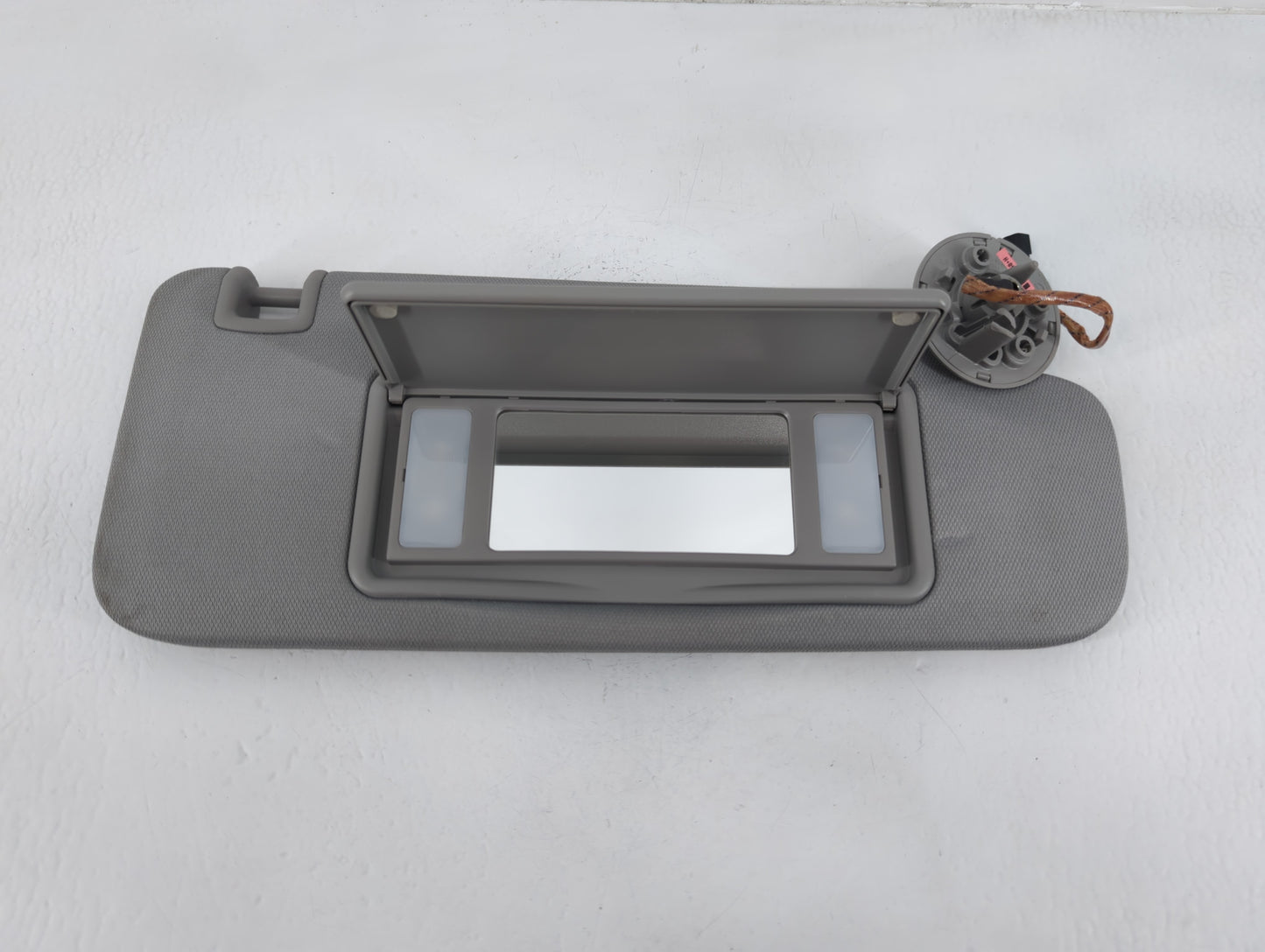 2016-2021 Chevrolet Malibu Sun Visor Shade Replacement Passenger Right Mirror Fits Fits 2016 2017 2018 2019 2020 2021 OEM Us